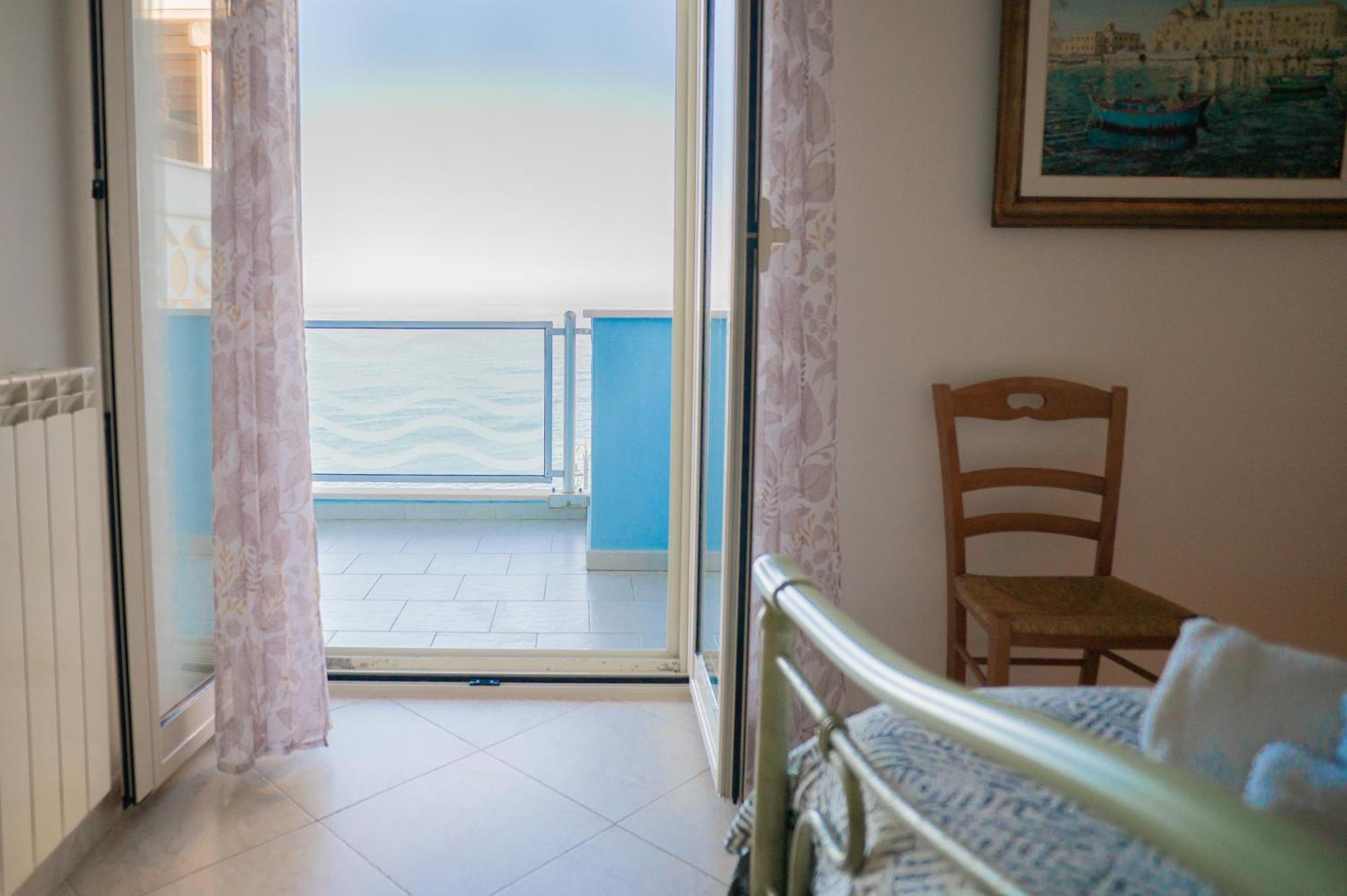 Apartament Milu'Seaview Ampia Casa Vista Mare Giovinazzo Zewnętrze zdjęcie