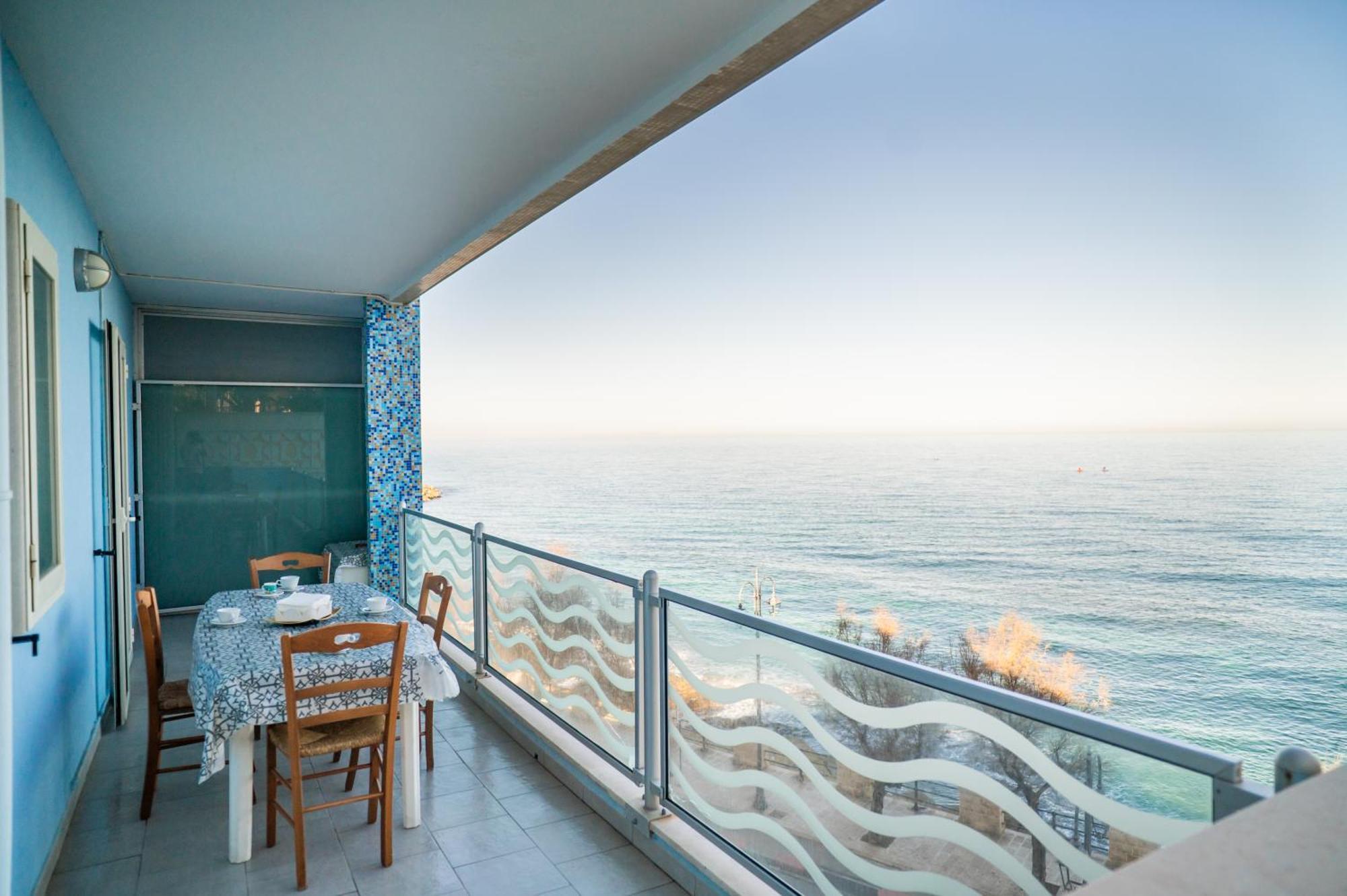 Apartament Milu'Seaview Ampia Casa Vista Mare Giovinazzo Zewnętrze zdjęcie